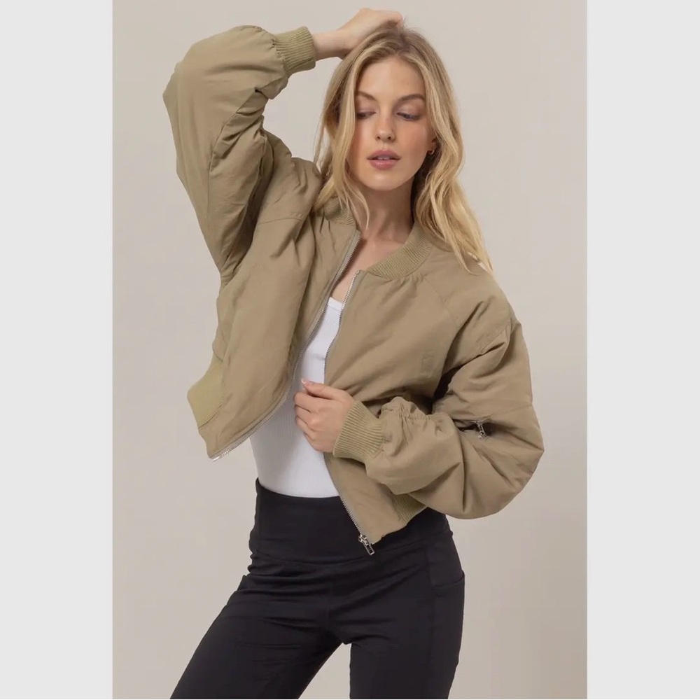 NWT Women's Ruched Dark Tan/Light Olive Bomber Puffer Jacket